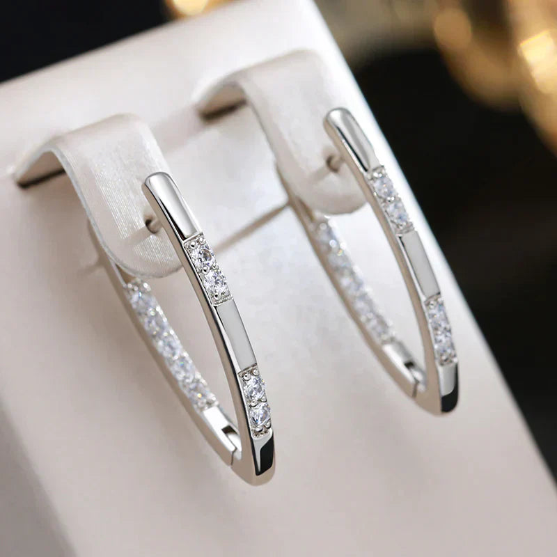 Elegante zirkonøreringe i guld