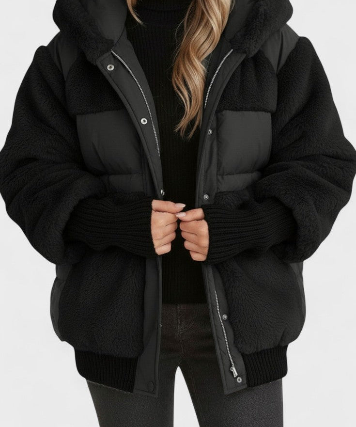 Lena™ | Luksuriøs dunjakke med hætte