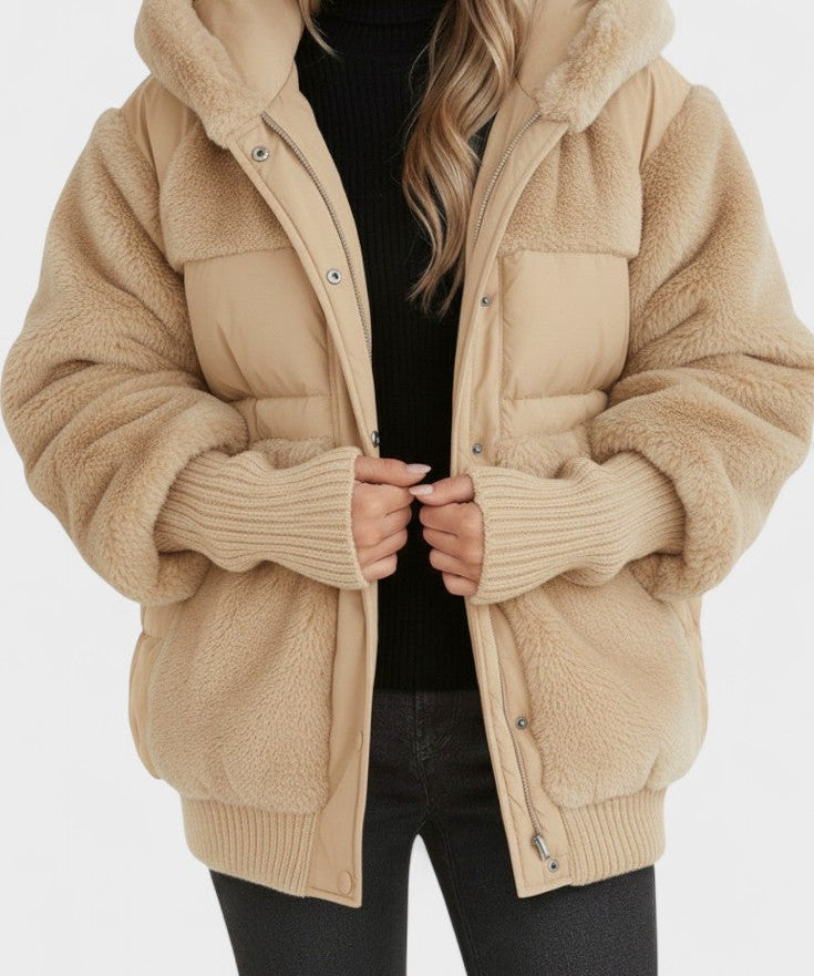 Lena™ | Luksuriøs dunjakke med hætte